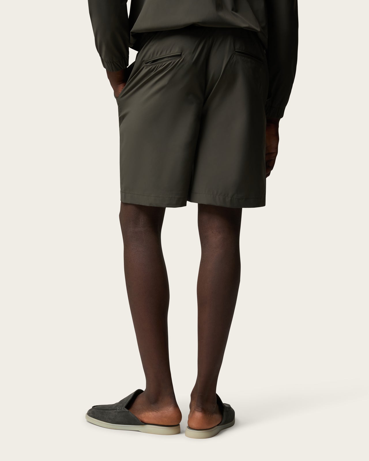 Helix Shorts Olive Green