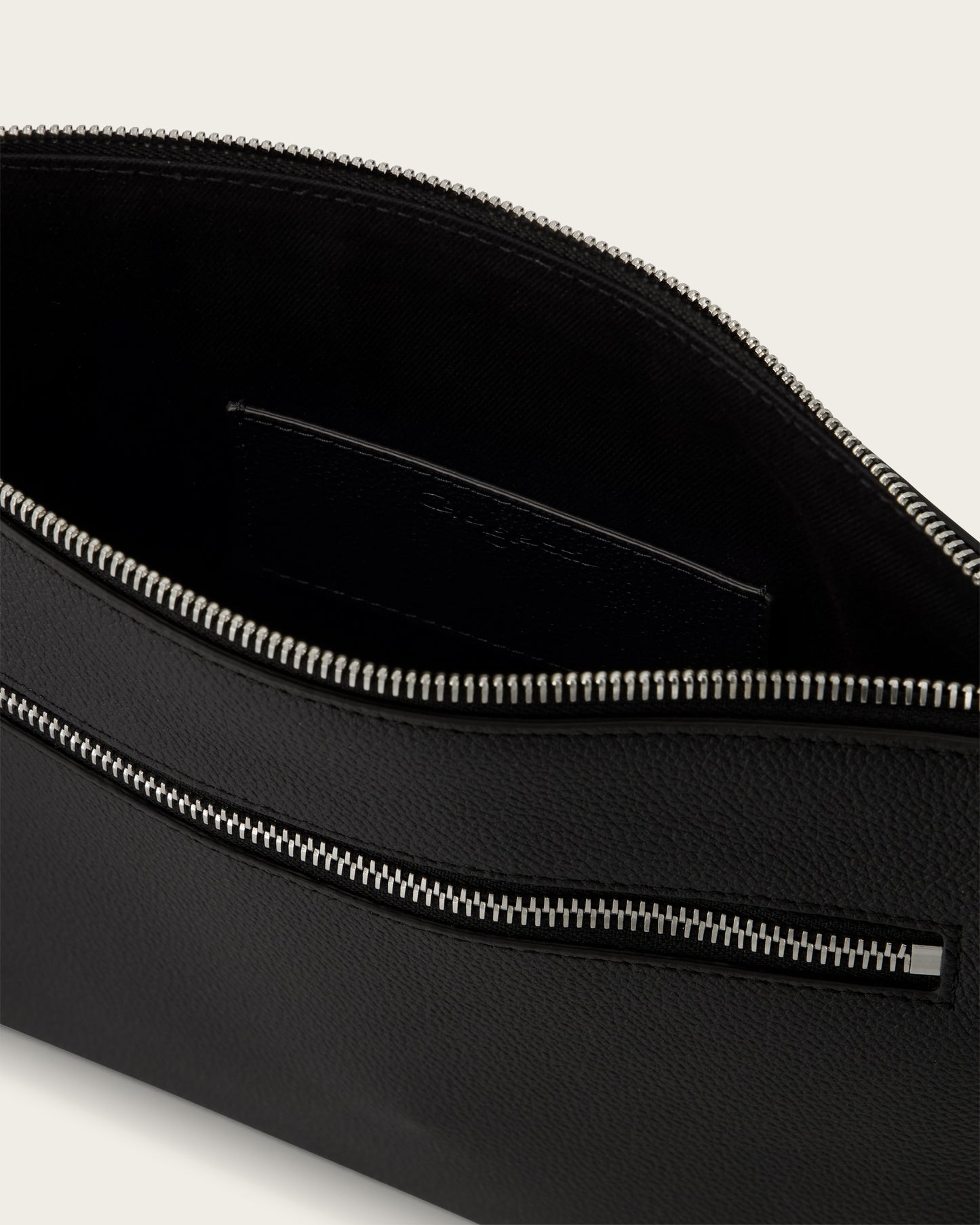 Sable Leather Pouch Midnight Black