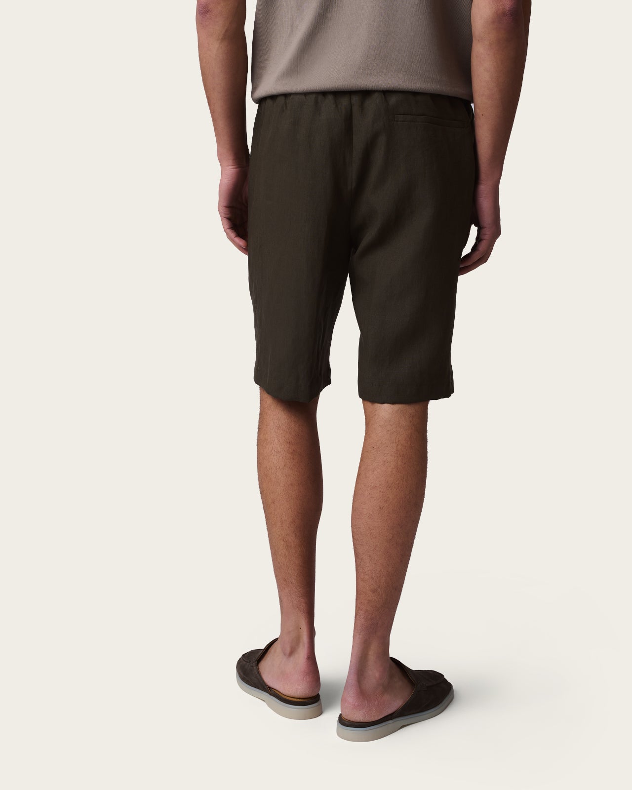 Lightweight Linen Shorts Olive Green